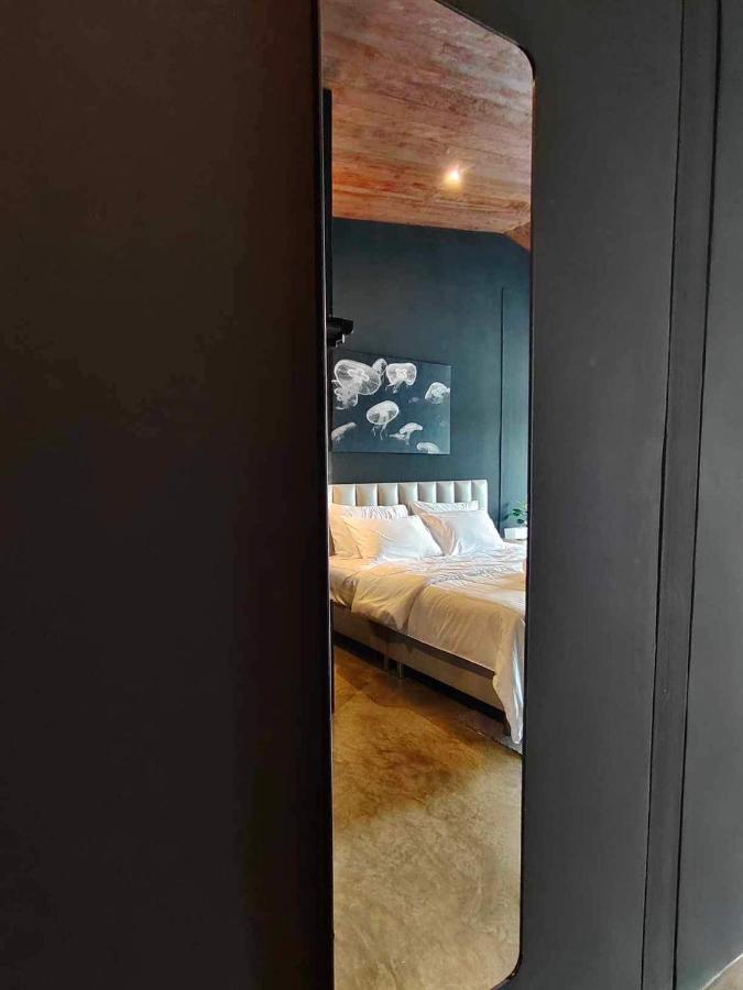 Mr Black & Ms White -self Check In Appartement *